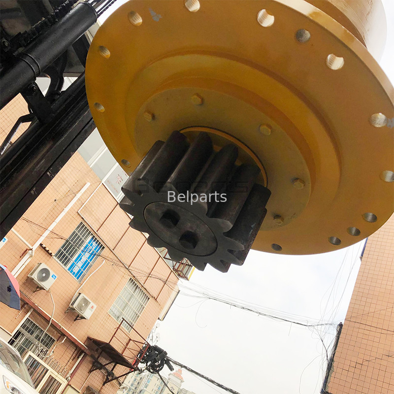 Ekskavatör Makinası Salıncak Şanzıman R170W-7 31N6-10160 31N6-10180 Salınım Azaltma Takımı