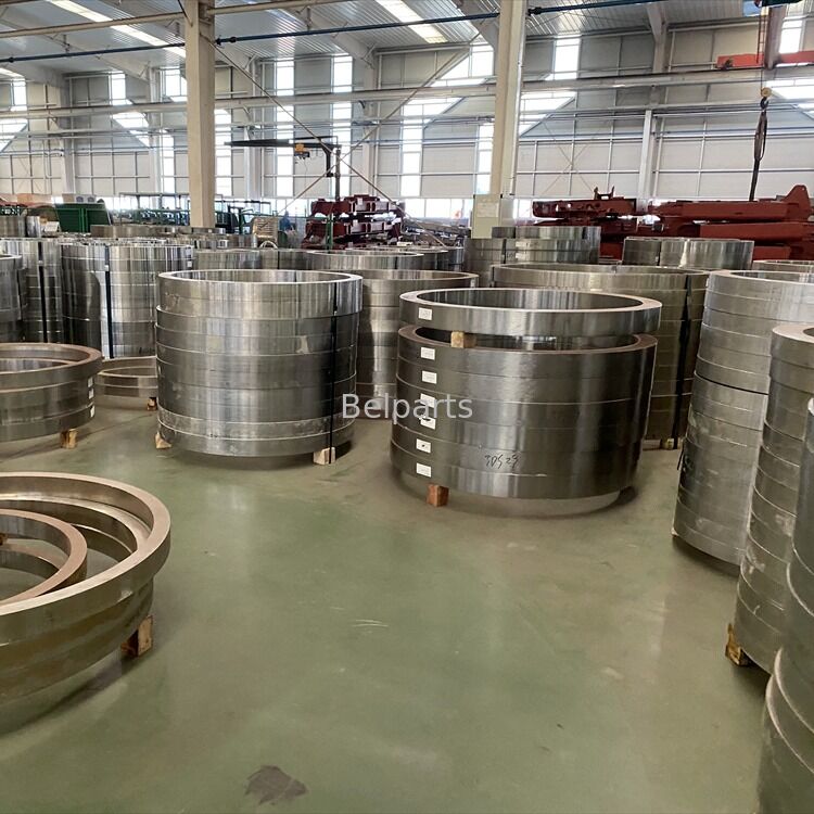 ZX135 Hitach kazıcı yedek parçaları için kaydırma rulmanı 17080867 Slew Ring Swing Circle