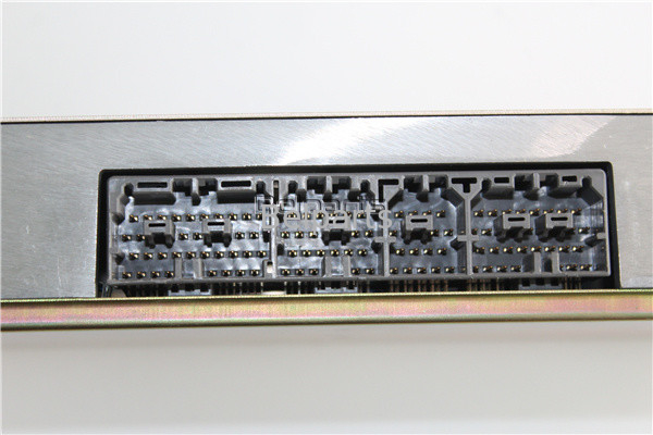 Paletli Ekskavatör Kontrol Cihazı Bilgisayar Kartı SK200-2 SK100-2 SK200-5 SK200-5.5