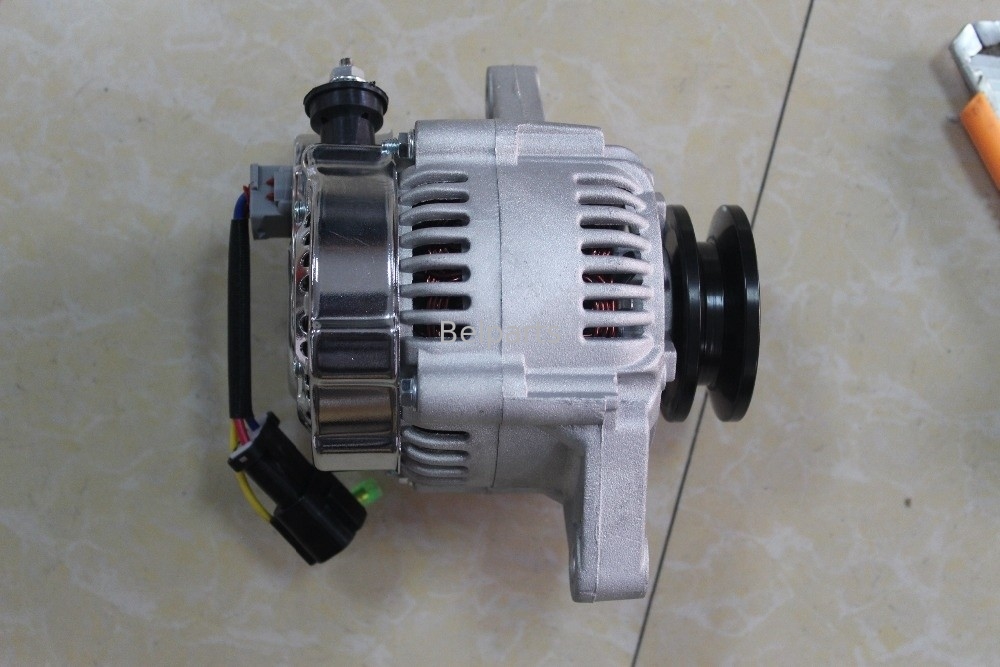Ekskavatör Yedek Parça Motor 119626-77210 Alternatör 4TNV94 Jeneratör R60-7 R55-7