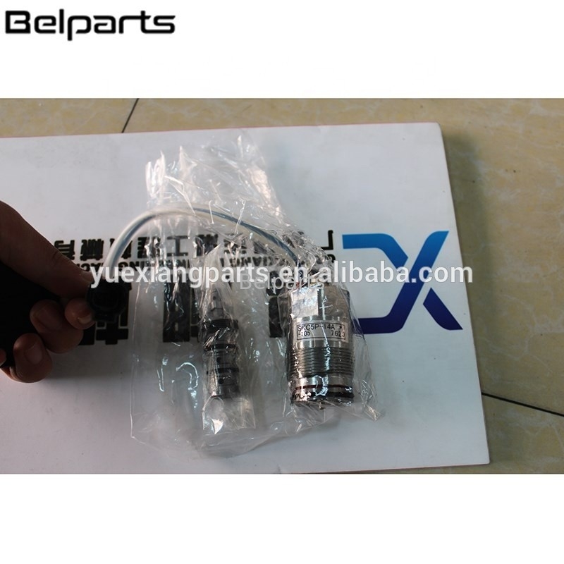 Belparts Ekskavatör Yedek Parçaları EX450-5 K3V180 4368974 KDRDE5K-10 40C50-T Regülatör Solenoid Valfı