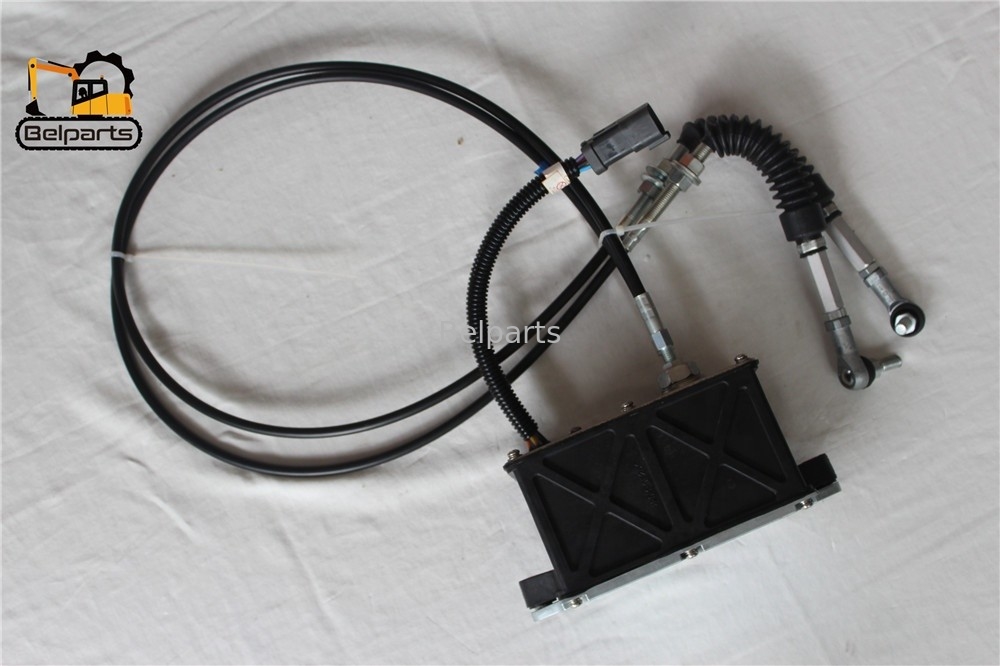 E320B E312B Ekskavatör Elektrikli Parçalar Hızlandırıcı 47-5231 119-0633 320B 312B için 6 Pinli Fişli Gaz Motoru