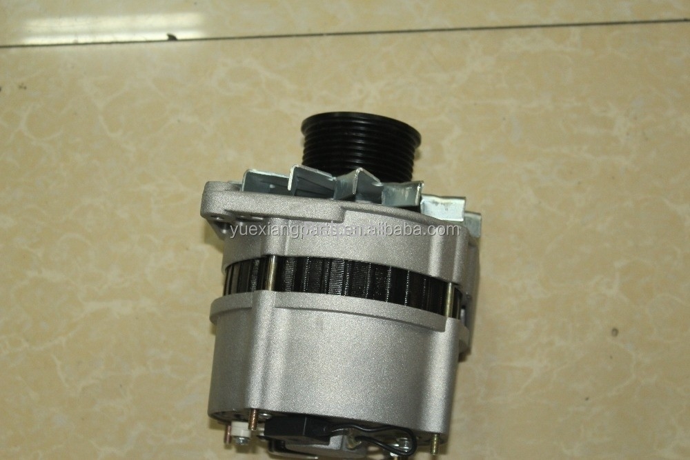 PC210-6K Regülatör Alternatör için Ekskavatör 6735-81-6110 Jeneratör Alternatör